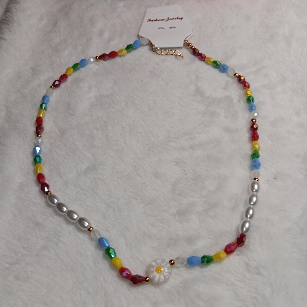 Fashion Jewelry Multicolor Beaded Necklace with Flower Charm